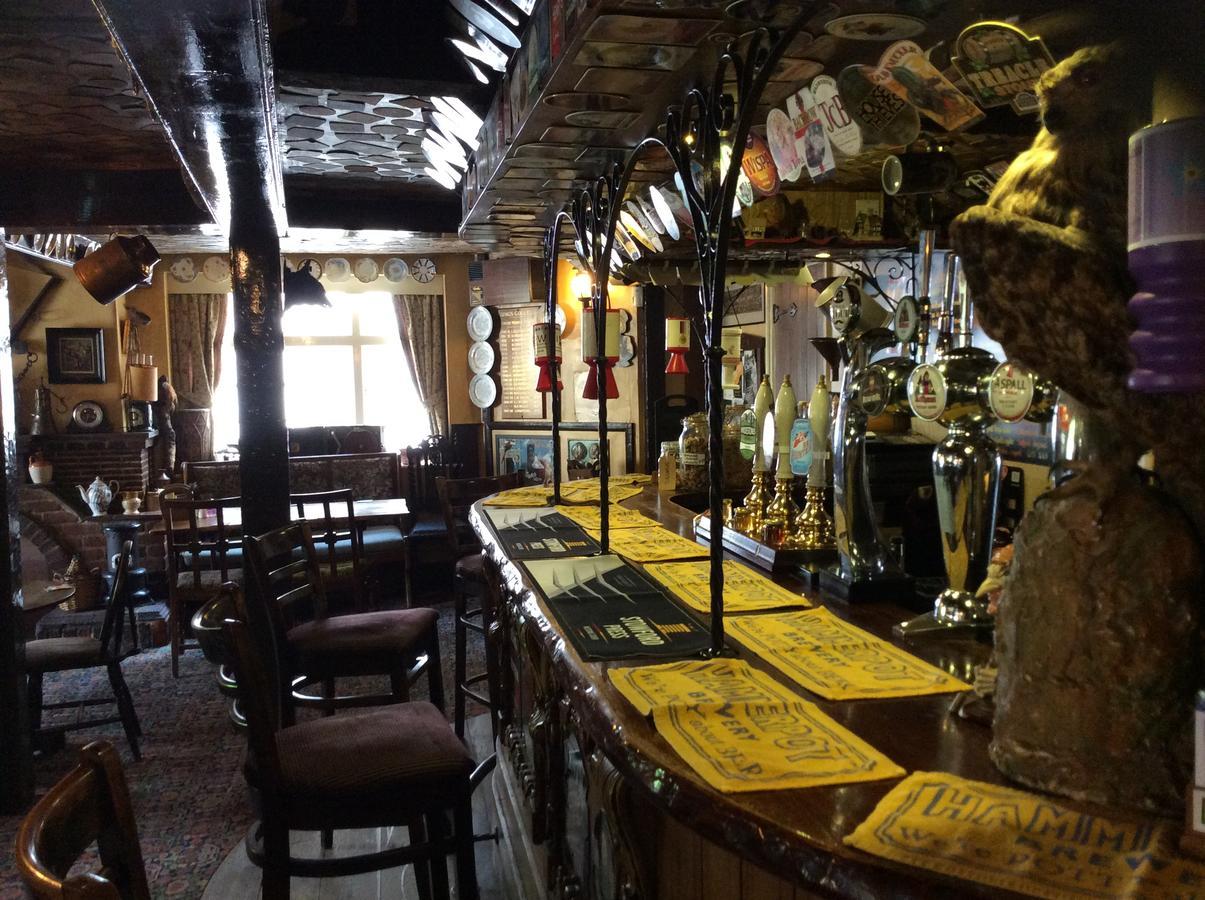 The Jolly Farmer Bramley  Exterior photo