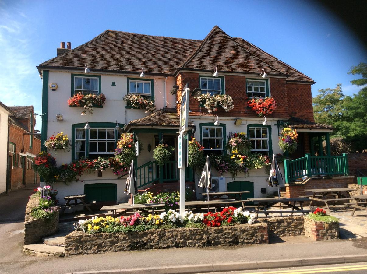 The Jolly Farmer Bramley  Exterior photo